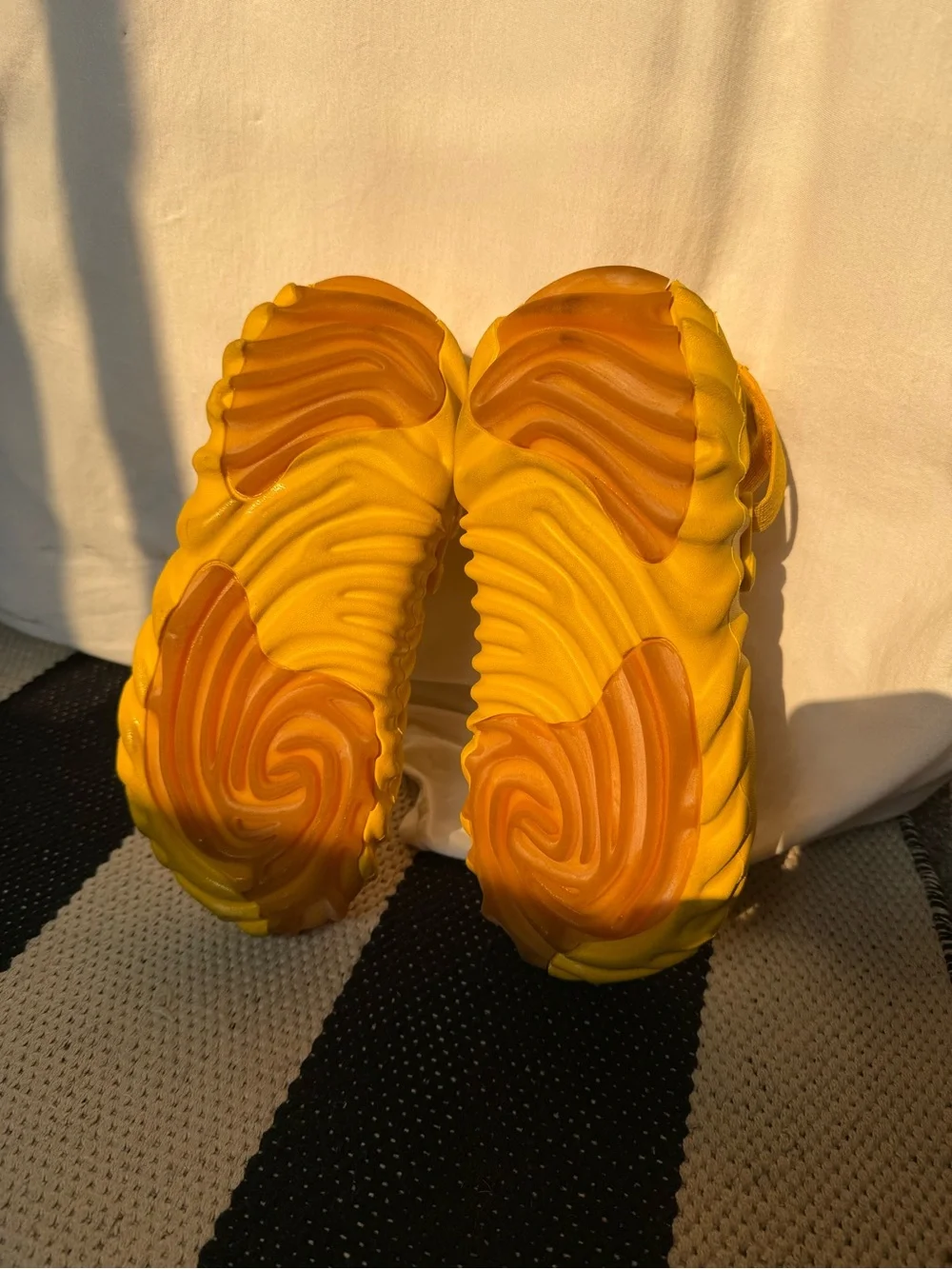 Salehe Bembury x Crocs Pollex Clog 'Yolk'